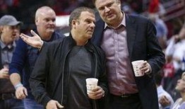 美国爆料保罗交易视频,独家视频曝光惊人细节