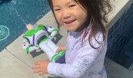 陈冠希女儿爆料微博视频,家庭生活片段曝光