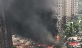 湖北荆门爆料新闻视频,网友热议！