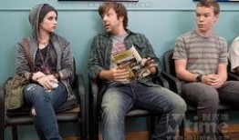 冒牌家庭手机在线观看,手机在线观看，揭秘身份之谜