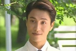 娱乐圈小演员国外爆料是真的吗,真相揭秘还是无稽之谈？